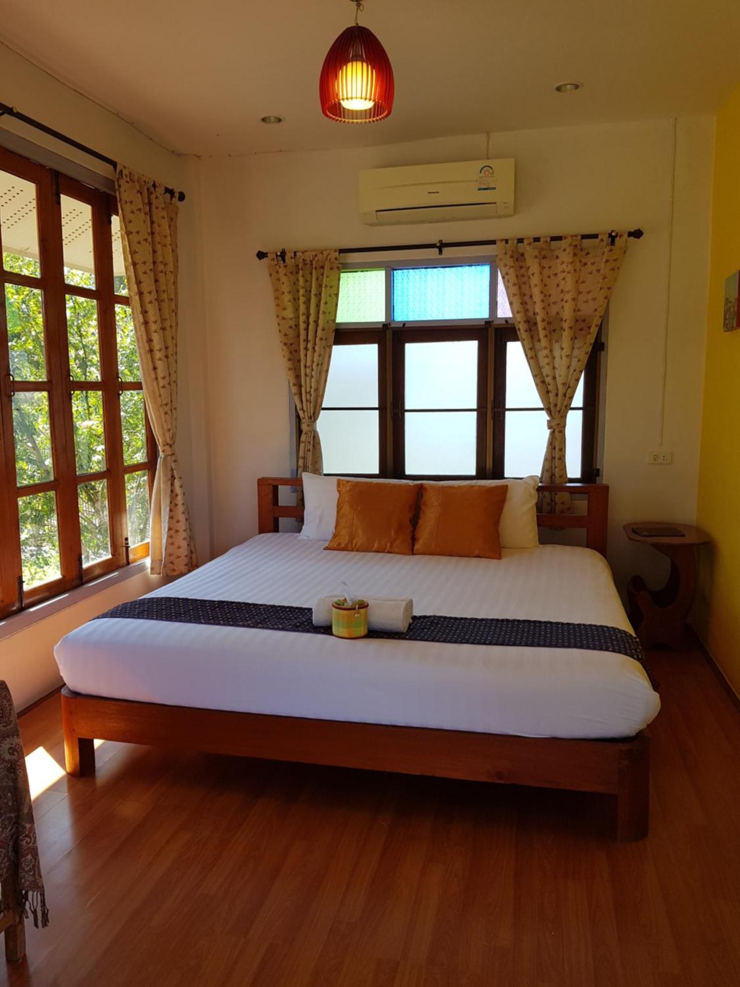Odour Pai Hotel Exterior photo